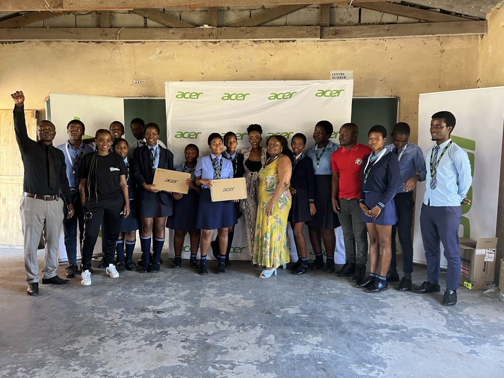 Manqamu High School, Acer, Acer Africa, youth empowerment,