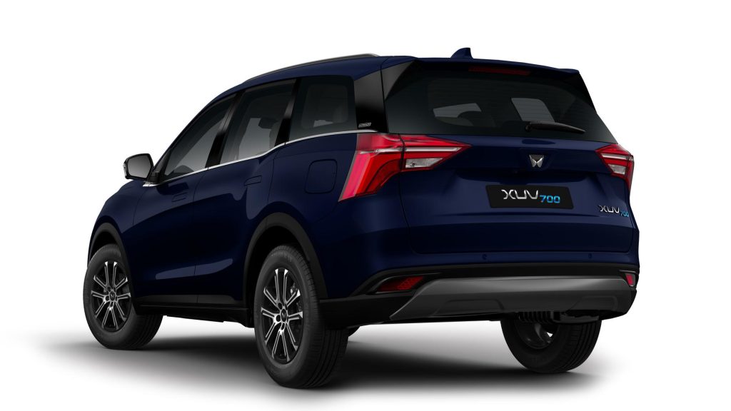 Mahindra, SMETechGuru, SUV, family vehicle, XUV700, Mahindra XUV700