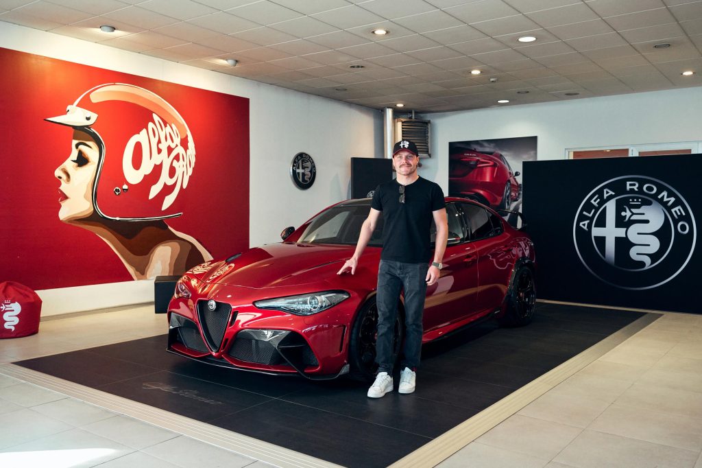 Valtteri Bottas,F1, Formula One, Formula 1, performance vehicle, FCA, Fiat Chrysler Automobiles, Alfa Romeo, Alfa Rome Giulia range, family car, SMETechGuru, Alfa Romeo Giulia GTAm, M3 rival, sports car,