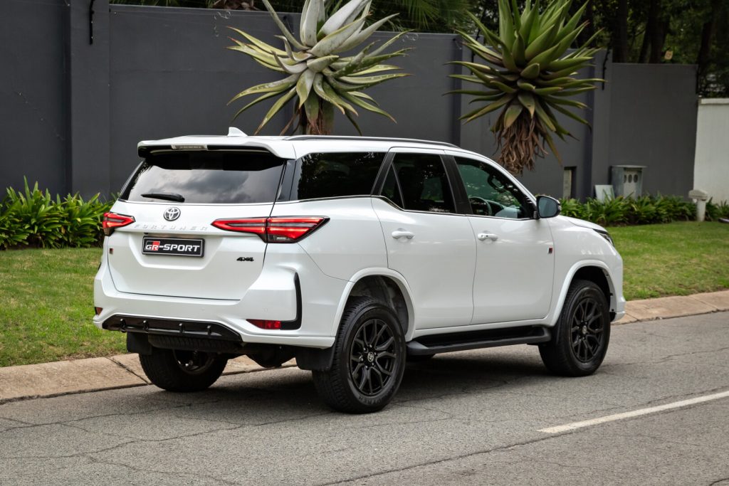 FORTUNER GR-S: THE LUXURY OF FREEDOM UNLEASHED